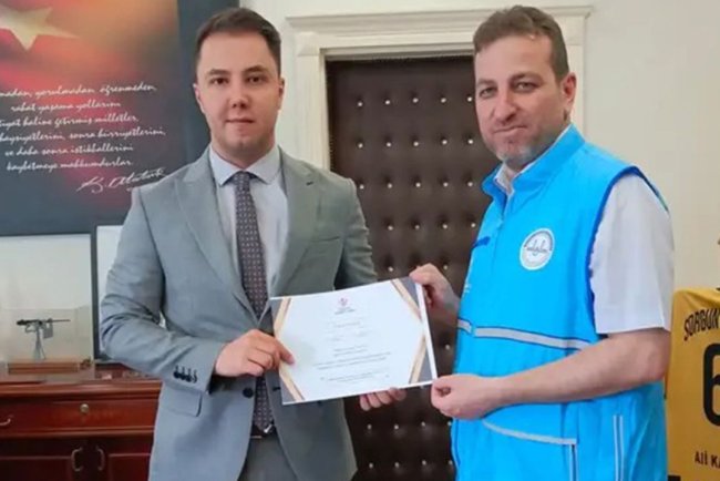 Balışeyh Kaymakamı Tunçer, kurbanını TDV'ye verdi