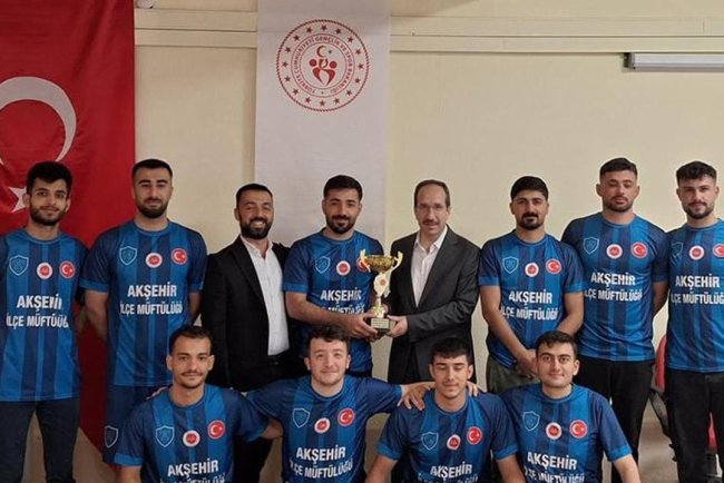 Akşehir’de "Gençliğe Değer Futbol Turnuvası" düzenlendi