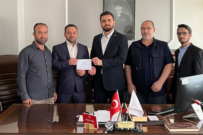 Olur Din Görevlileri Derneği tüm varlıkları Filistin'e bağışladı