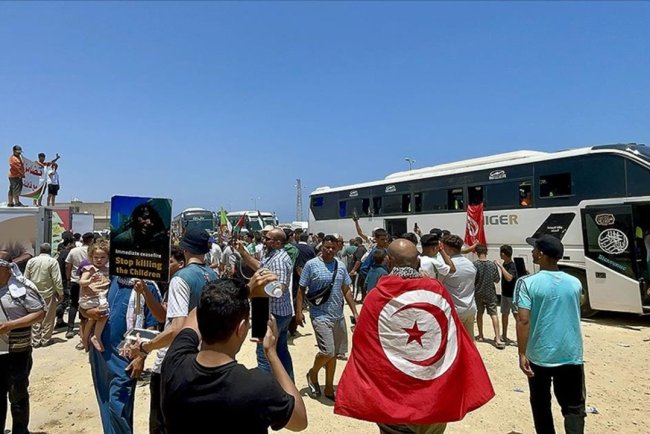 Gazze’ye ilerleyen Mağrib Direniş Konvoyu Libya’nın Zliten kentinden Misrata’ya doğru yola çıktı