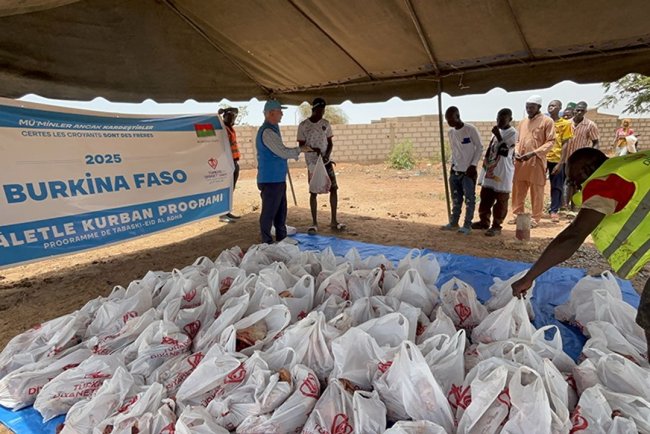 Türkiye Diyanet Vakfı, Burkina Faso'da ihtiyaç sahiplerine kurban eti ulaştırdı