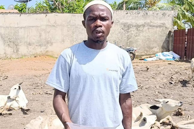 Türkiye'nin yardımseverliğinden etkilenen Togolu, TDV gönüllüsü oldu