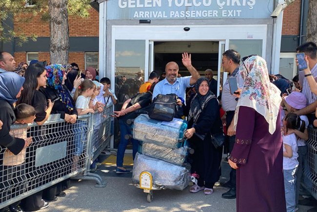 Eskişehir'in ilk hacı kafilesi kutsal topraklardan döndü