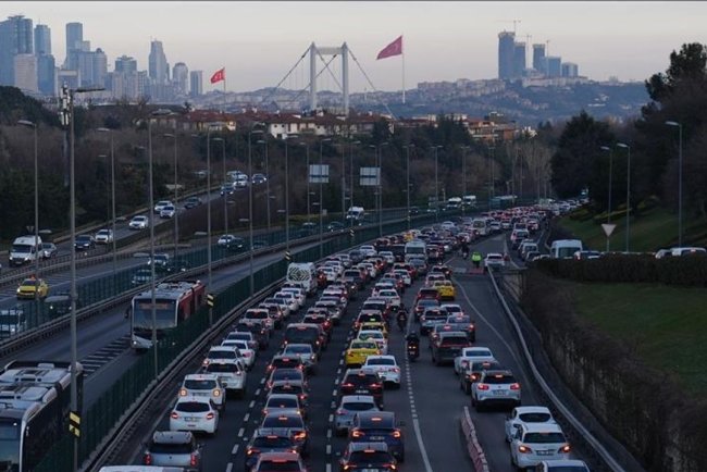 Trafiğe mayısta 210 bin 295 aracın kaydı yapıldı