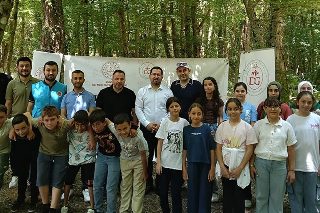 Silivri'de gençler yıl sonu etkinliğinde buluştu