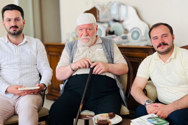 Yakutiye Diyanet Gençlik'ten vefa örneği