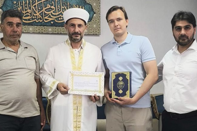 Rusya vatandaşı genç, Diyarbakır'da İslam’la tanıştı