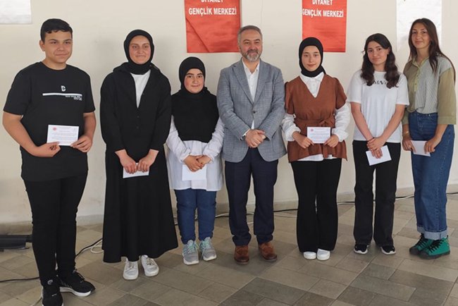 Oğuzlar’da Hadis Yarışmasının ödülleri verildi