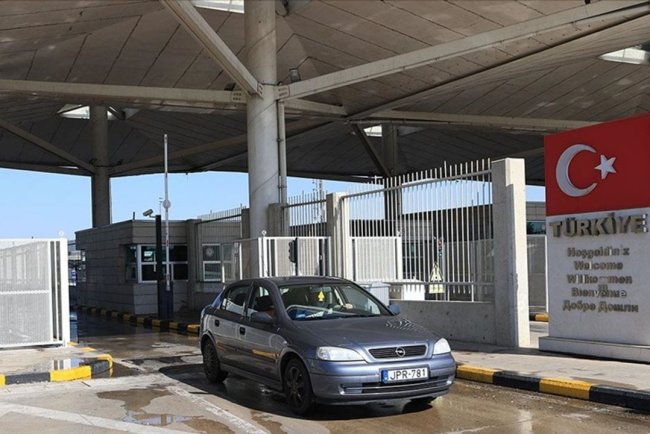 Gurbetçinin vatan sevinci sınırda başlıyor