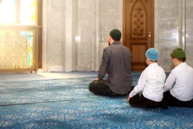 Aşure günü kaç rekat namaz kılınır? Aşure günü kılınacak namaz, Aşure günü dua ve tesbihleri