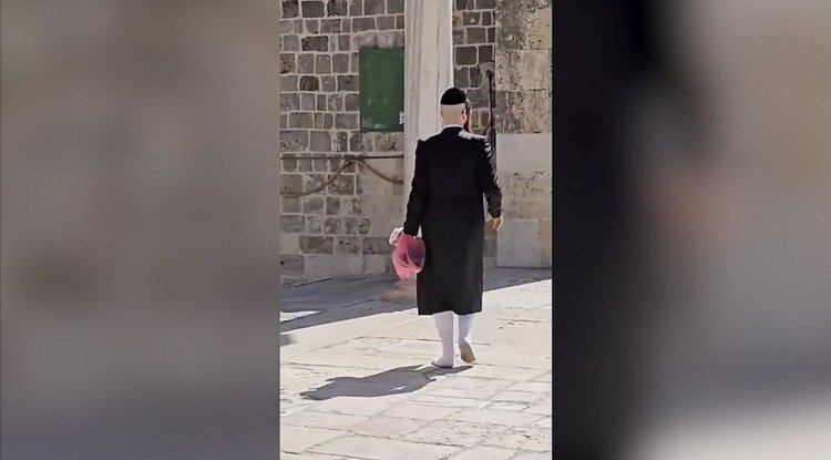 Fanatik Yahudiler, Kubbetü's-Sahra'ya plastik torbada kanlı et sokmaya çalıştı