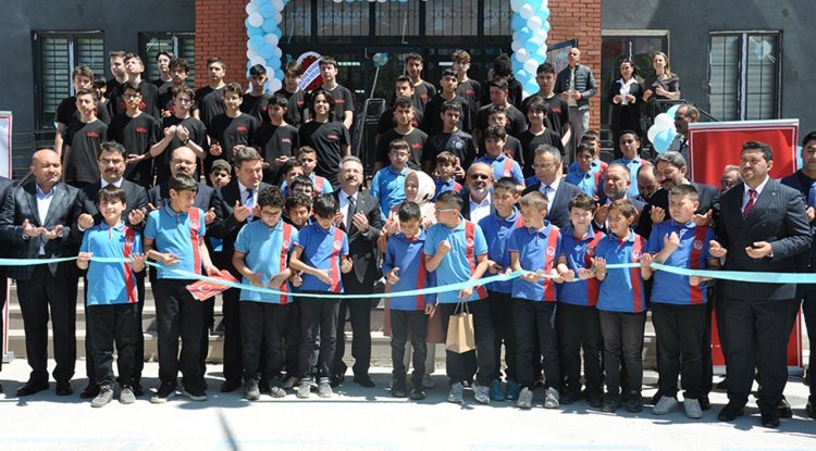 Eskişehir Anadolu İmam Hatip Lisesi törenle açıldı