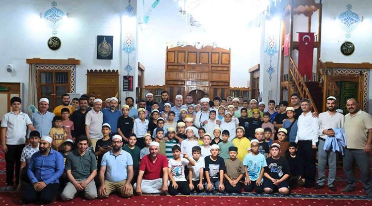 Adana'da "Gençlik ve Fetih Buluşması"