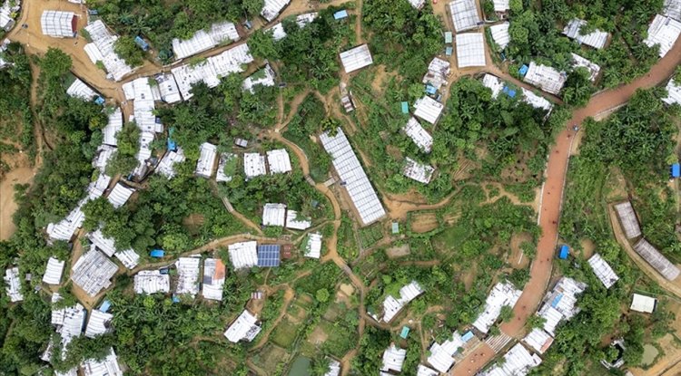 Bangladeş'te şiddetli yağışlar, Arakanlı Müslümanların kaldığı 1400'ü aşkın barınakta hasara yol açtı