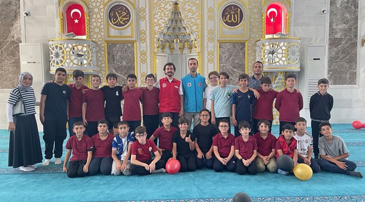 Sapanca'da "Cami Çocuk Buluşması"na yoğun ilgi