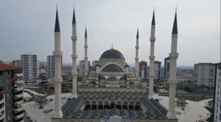 Gaziantep ve ilçeleri Kurban bayram namazı saatleri: 2025 Diyanet takvimi Gaziantep'te Kurban bayramı namazı vakti