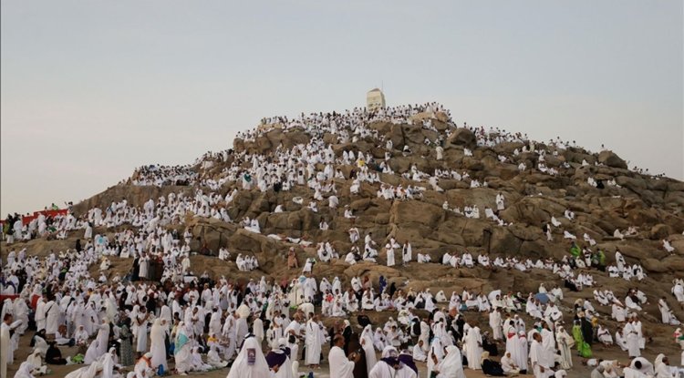 Suudi Arabistan, hacı adaylarının Arafat'a intikalinde yapay zekayı başarıyla kullandı