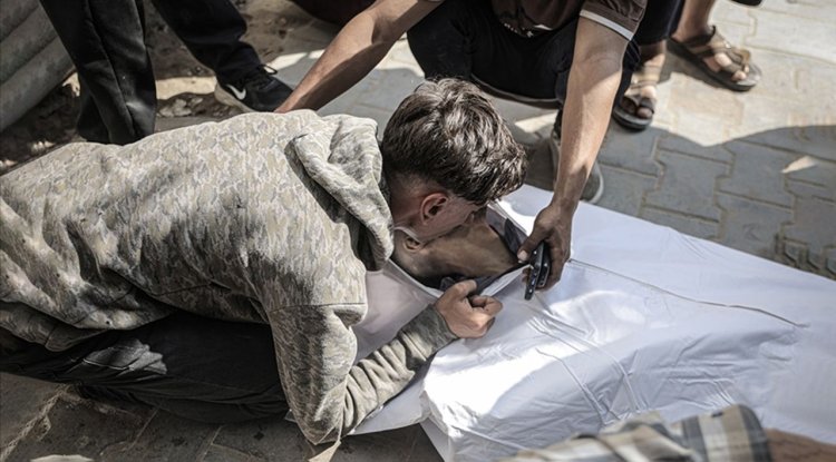 İşgalcilerin Gazze'ye son 24 saatte düzenlediği saldırılarda 65 kişi şehit oldu