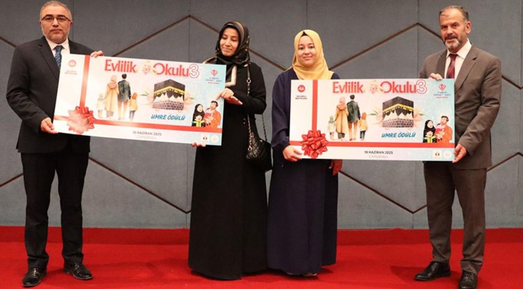 Evlilik ve Baba Okulu programları toplu nikah ve umre ödülüyle taçlandı