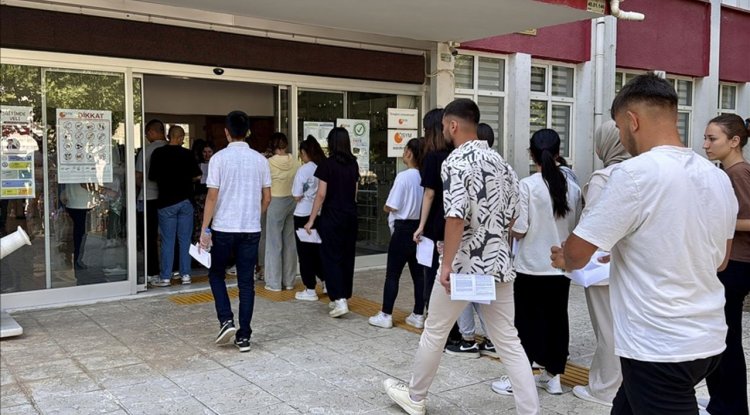 YKS'de Alan Yeterlilik Testleri oturumu başladı