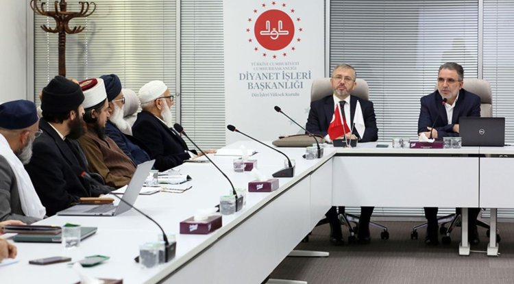 İngiltere ve Avrupa Hilal Forumu hilal gözleminde Diyanet’i takip edecek