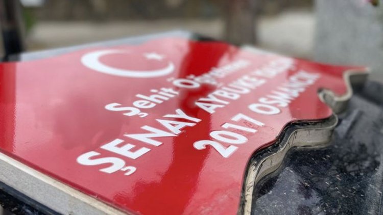 Şehit öğretmen Şenay Aybüke Yalçın, Çorum'daki kabri başında anıldı