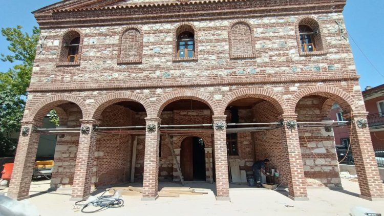 Bursa'da onarımı tamamlanan Özlüce Camii ibadete açılıyor