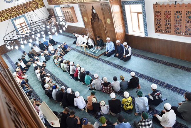 Bitlis'te hafız öğrenci, Kur'an-ı Kerim'i bir günde hatmetti