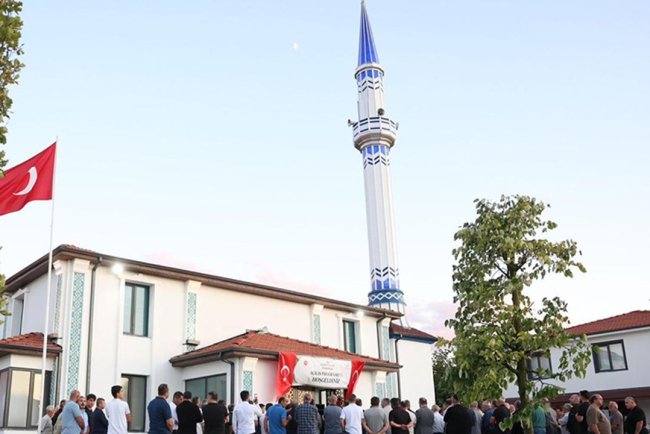 Yayakbaşı Köyü Camii dualarla açıldı