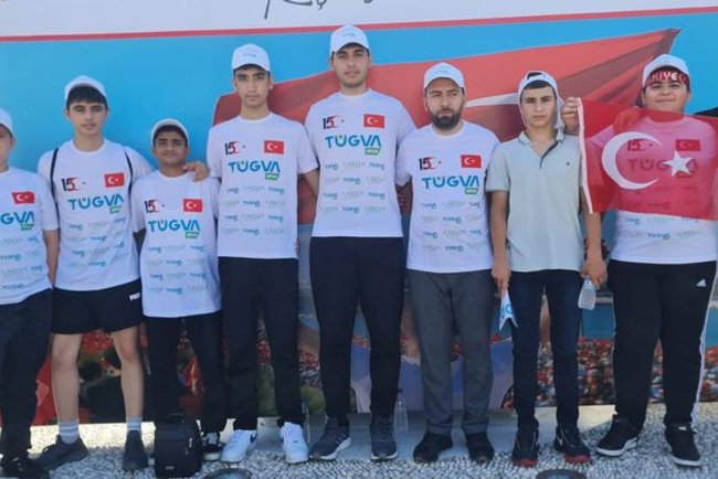 İstanbul'da gençler şehitler için koştu