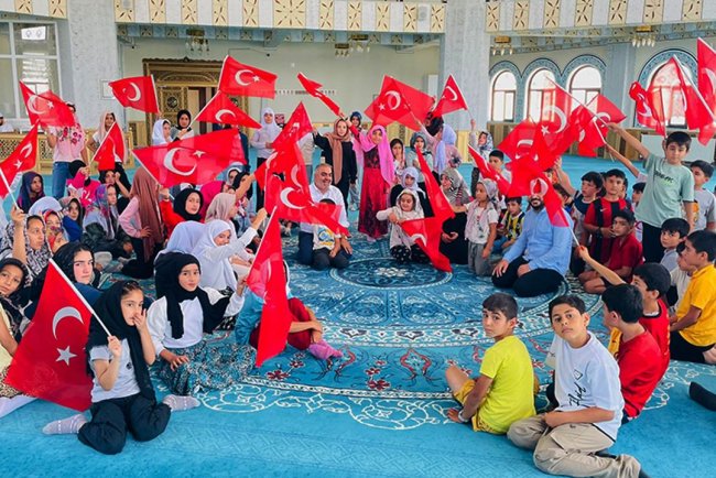 Van'daki Yaz Kur'an Kurslarında 15 Temmuz anıldı