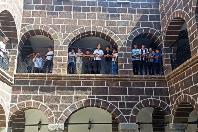 Hakkari'de kardeşlik kampı gerçekleştirildi