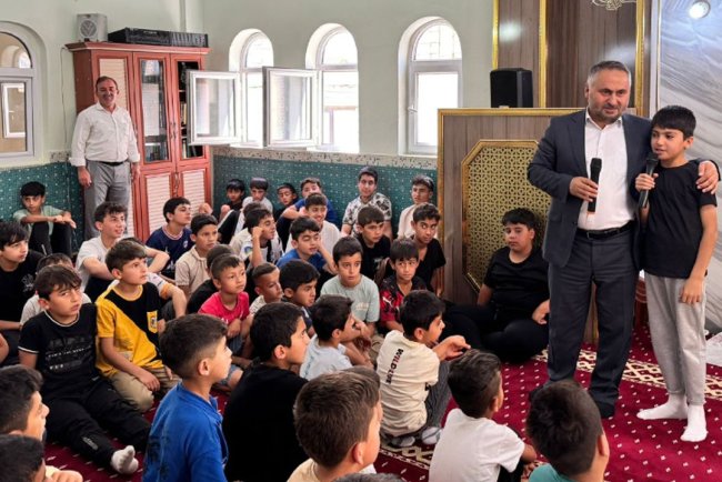 Müftü Okuş, öğrencilerle buluştu