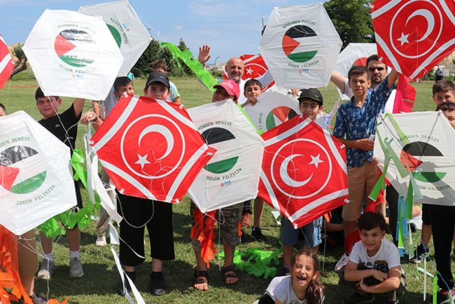 Yaz Kur'an Kursu öğrencilerinden Filistin farkındalığı