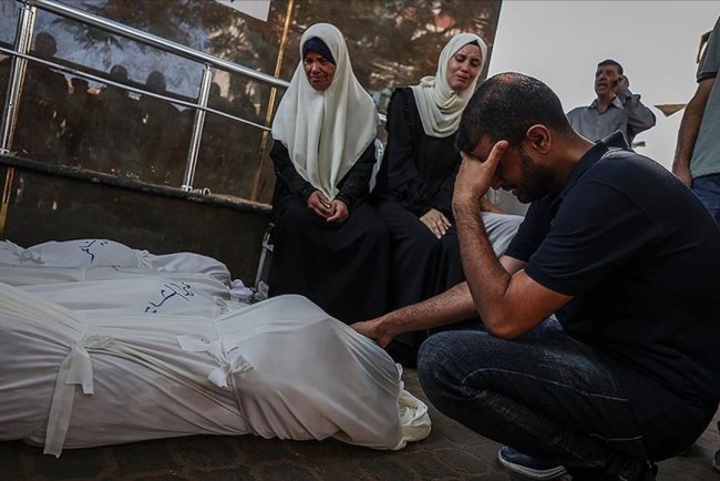 İşgalcilerin Gazze'de sivilleri hedef alan saldırılarda en az 23 Filistinli şehit oldu