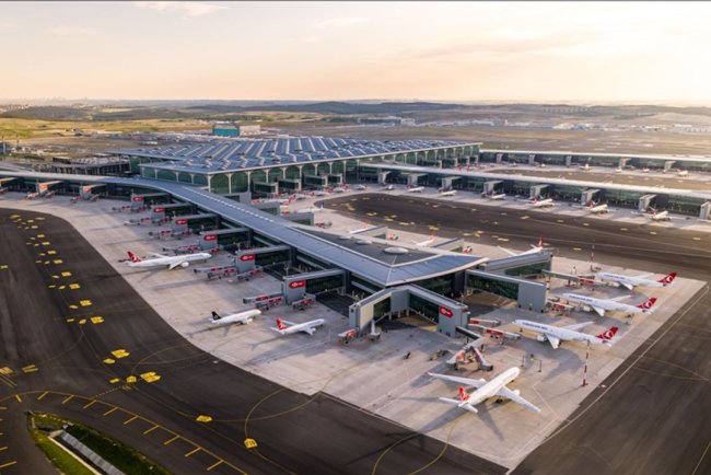 İstanbul Havalimanı günlük 1612 uçuşla Avrupa'nın en yoğun havalimanı oldu