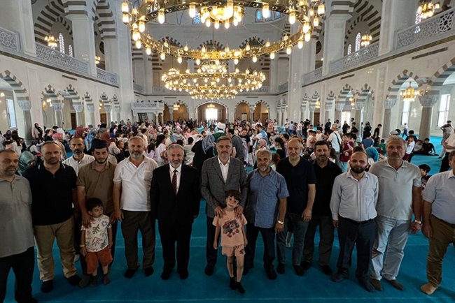 Nasreddin Hoca Trabzonlu çocuklarla buluştu