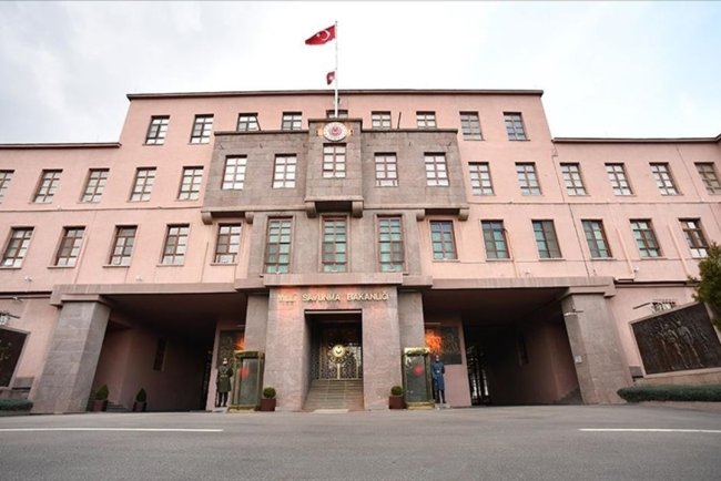 Hatay'da yüksek ateşten tedaviye alınan temel eğitimdeki 2 asker şehit oldu