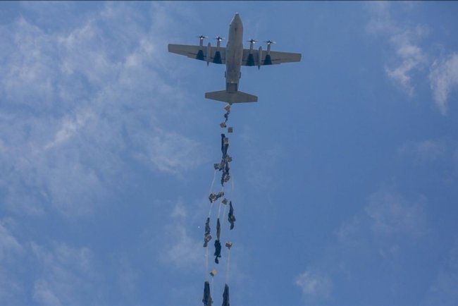 Filistinliler, işgalcilerin Gazze'ye "sınırlı yardımının" propaganda ve göz boyama olduğunu belirtiyor