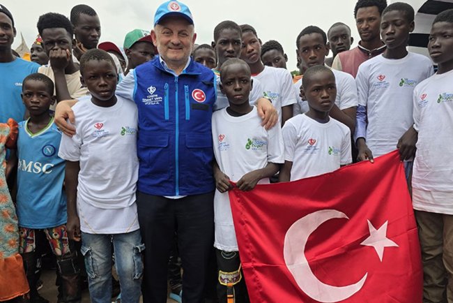 Aksaraylı hayırseverler Gambiya'ya umut oldu