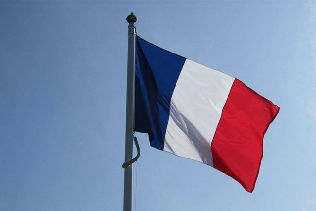 Fransa'da camide Kur'an-ı Kerim yakan kişiye 1 yıl hapis cezası