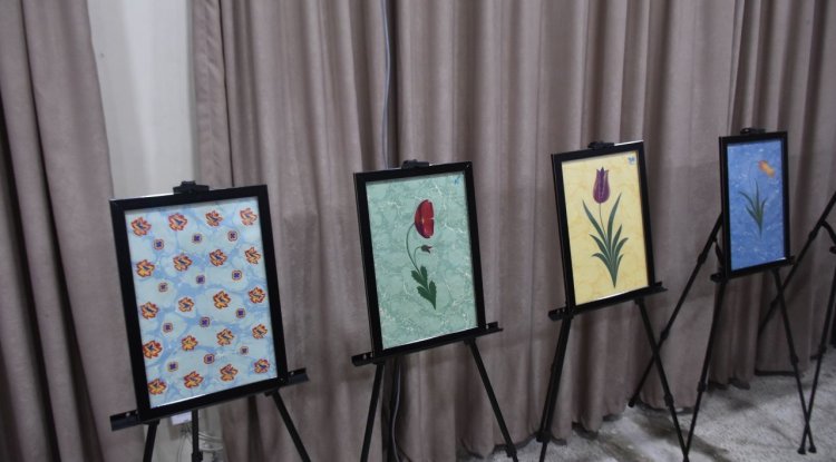 Kerkük'te “renklerin suyla buluşması" temasıyla ilk kez ebru sergisi düzenlendi