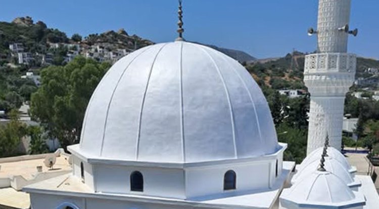 Bodrum'daki camilerde yaz temizliği