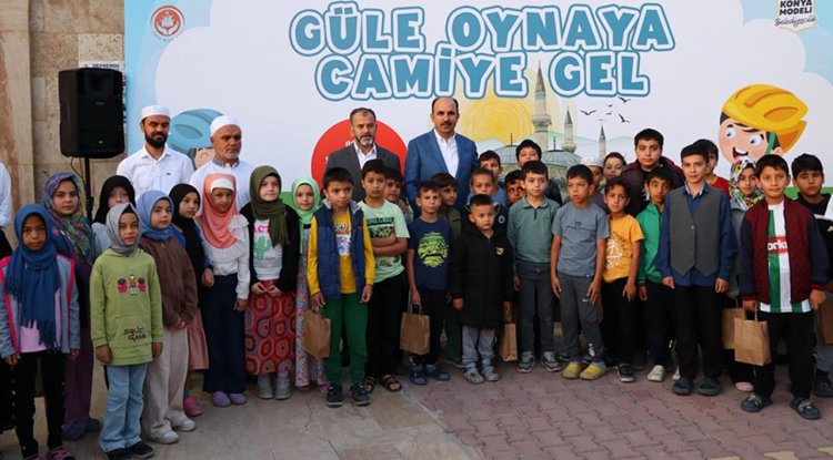 Konya'da "Güle Oynaya Camiye Gel" projesi tanıtıldı
