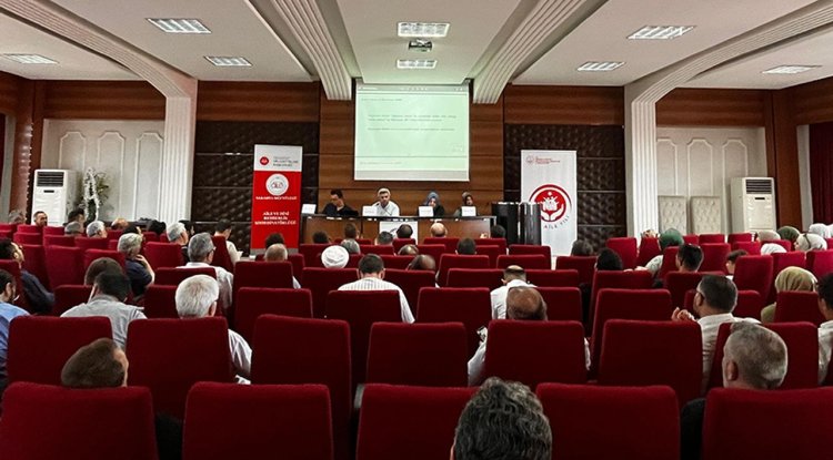 Sakarya'da yetimlere gönül kapılarını açmaya davet ettiler