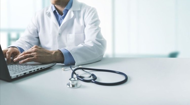 Aile hekimliğinde hizmet takip süresi 1 yıla çıkarıldı