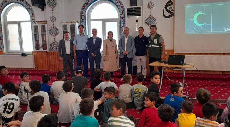 Çorum'da Kur'an kursu öğrencileri bağımlılık hakkında bilgilendirildi