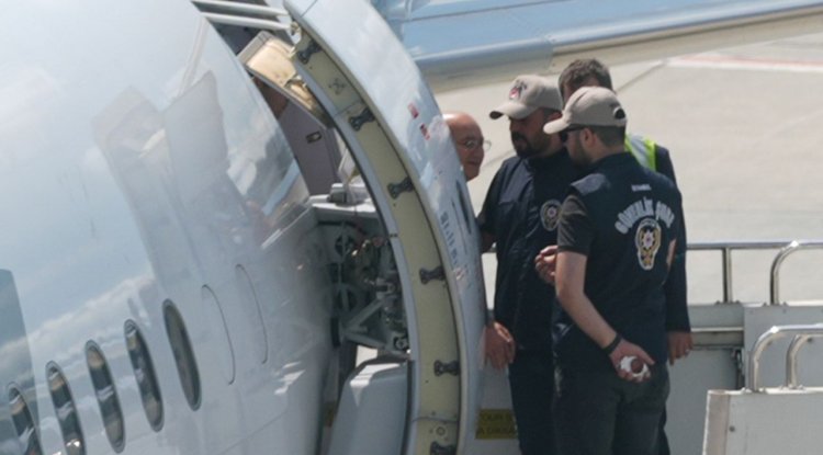 Hz. Peygambere hakaret eden derginin yazı işleri müdürü gözaltına alındı