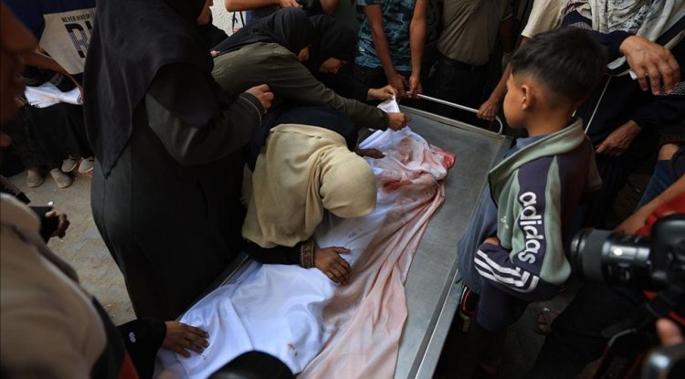 İşgalcilerin Gazze'de düzenlediği saldırılarda 12 kişi şehit oldu