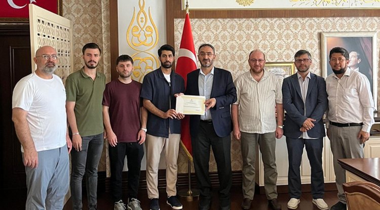 Uludağ İlahiyat mezunlarından Filistin'e destek